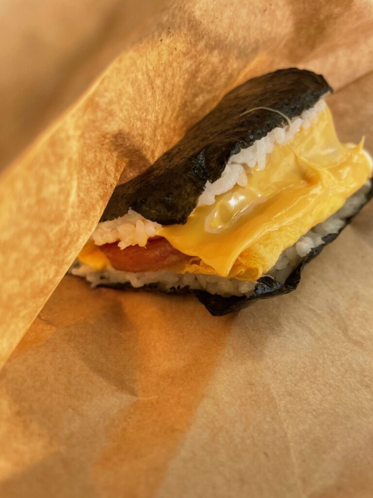 石垣島 ポーク玉子おにぎり　チーズ　チェダー　めちゃ　美味しい