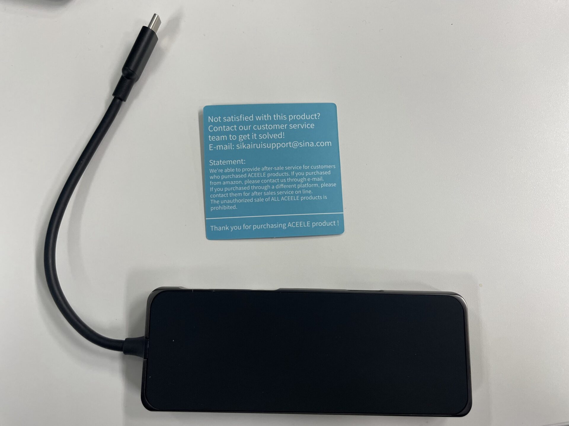 Aceele USB C ハブ ドッキングステーション 11 IN 1 多機能 HDMI 4K出力 VGA出力 2*USB3.0ポート/100W PD充電/LANポート(1000Mbps)/3.5mmオーディオ/TF/SDカードリーダー usb-cハブ/MacBook Pro/ MacBook Air/ iPad Pro 2018 2020/ Dell XPS 15 13 / Surface Go / Huawei Matebook およびその他のType Cデバイス対応可能なタイプ C ハブ　製品　裏