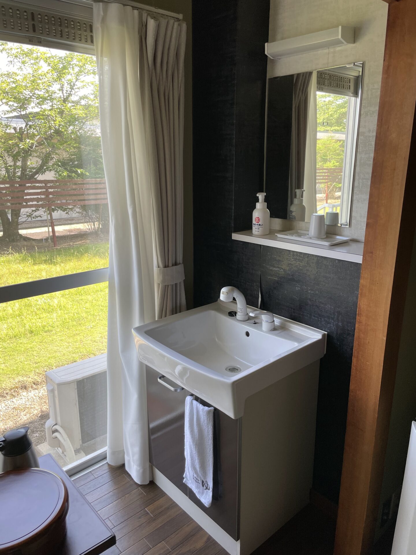 ニューハートピア温泉 天然温泉 ホテル長島　和室　洗面台