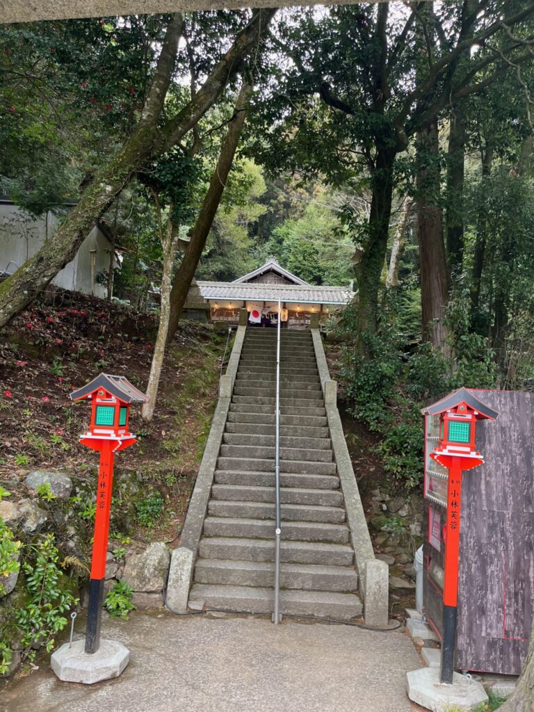能勢妙見山パワートレイルラン　神社