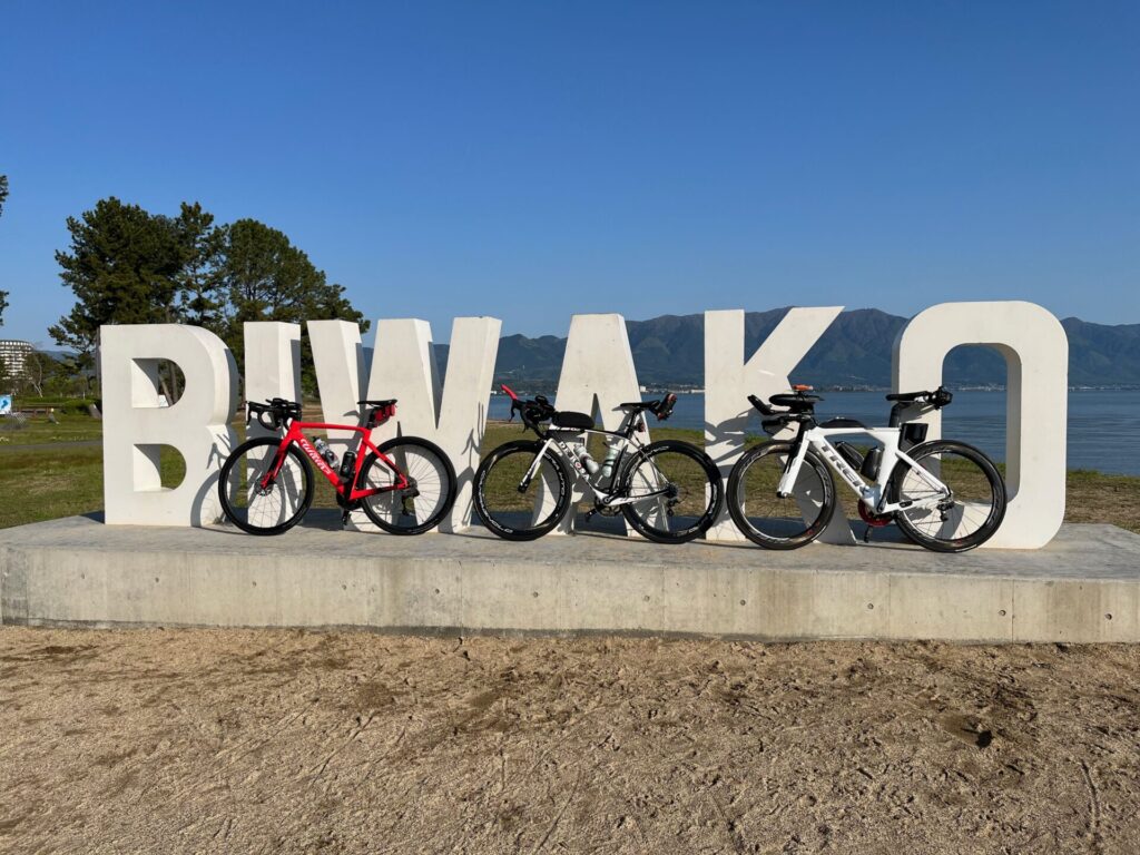 TTバイクでショートビワイチ　BIWAKO モニュメント