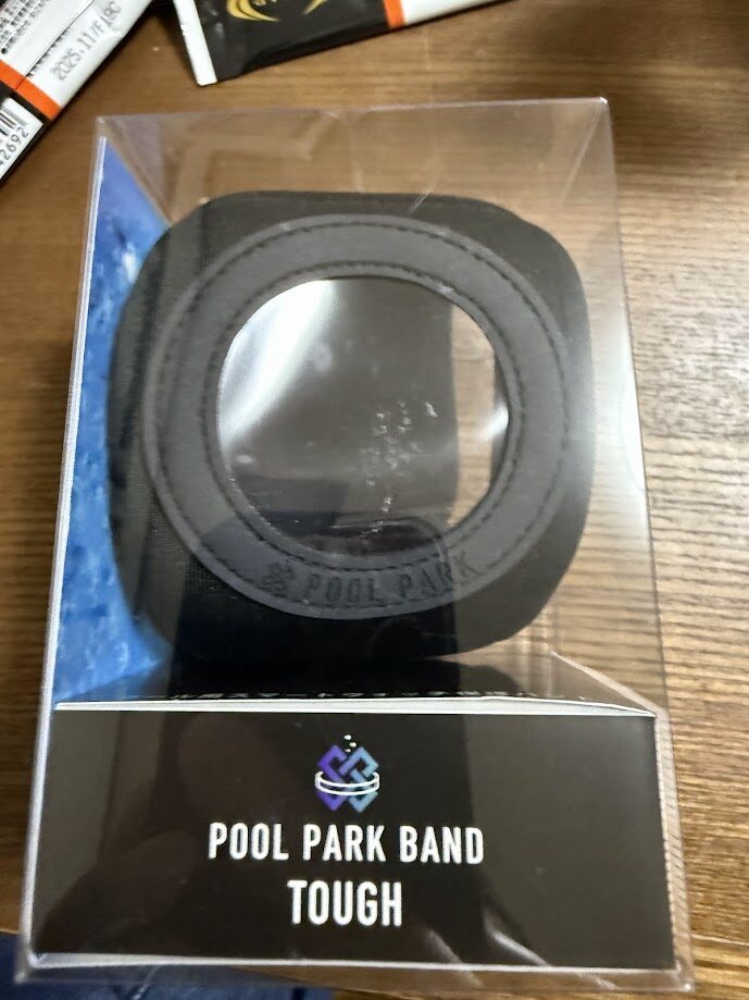 POOL PARK BAND 【TOUGH】 《丸型液晶用》プール用スマートウォッチ保護バンド【タフバージョン】 元アスリートスイマーが開発した装着しやすくて 泳ぎやすいプールパークバンド タフ カバーGARMIN ガーミン Galaxy fitbit