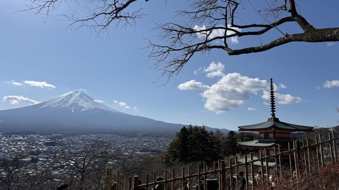富士山 五重塔と